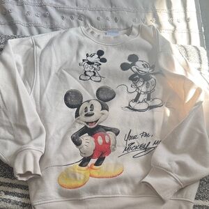 Disney Mickey Mouse women’s Sweatshirt